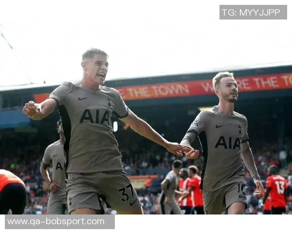 多特蒙德争夺瑞典16岁前锋凯文菲林曼联持续施压求签约